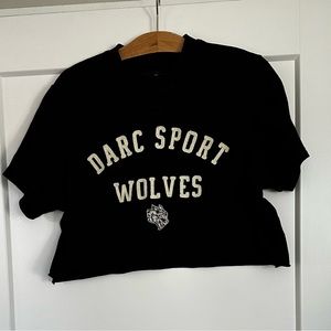 Darc Sport. Medium crop tee.